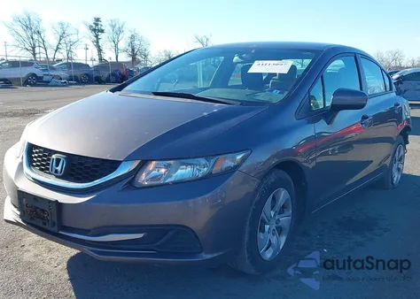 2015 Honda Civic Lx z USA, uszkodzony, nr VIN 19XFB2F51FE207421